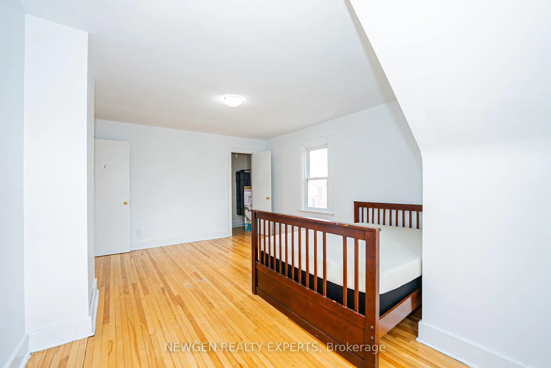 Photo 30 of 280 King George Road, Brantford — HOMEH