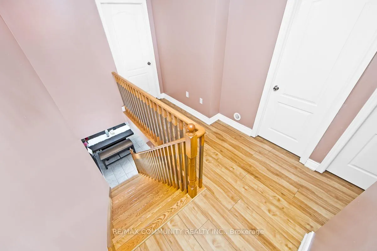 Photo 13 of 2462 Bromus Path, Oshawa, Windfields — HOMEH