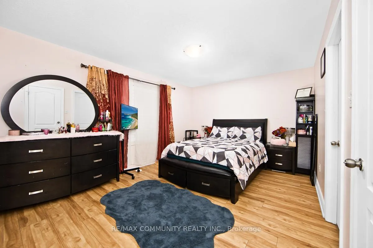 Photo 14 of 2462 Bromus Path, Oshawa, Windfields — HOMEH