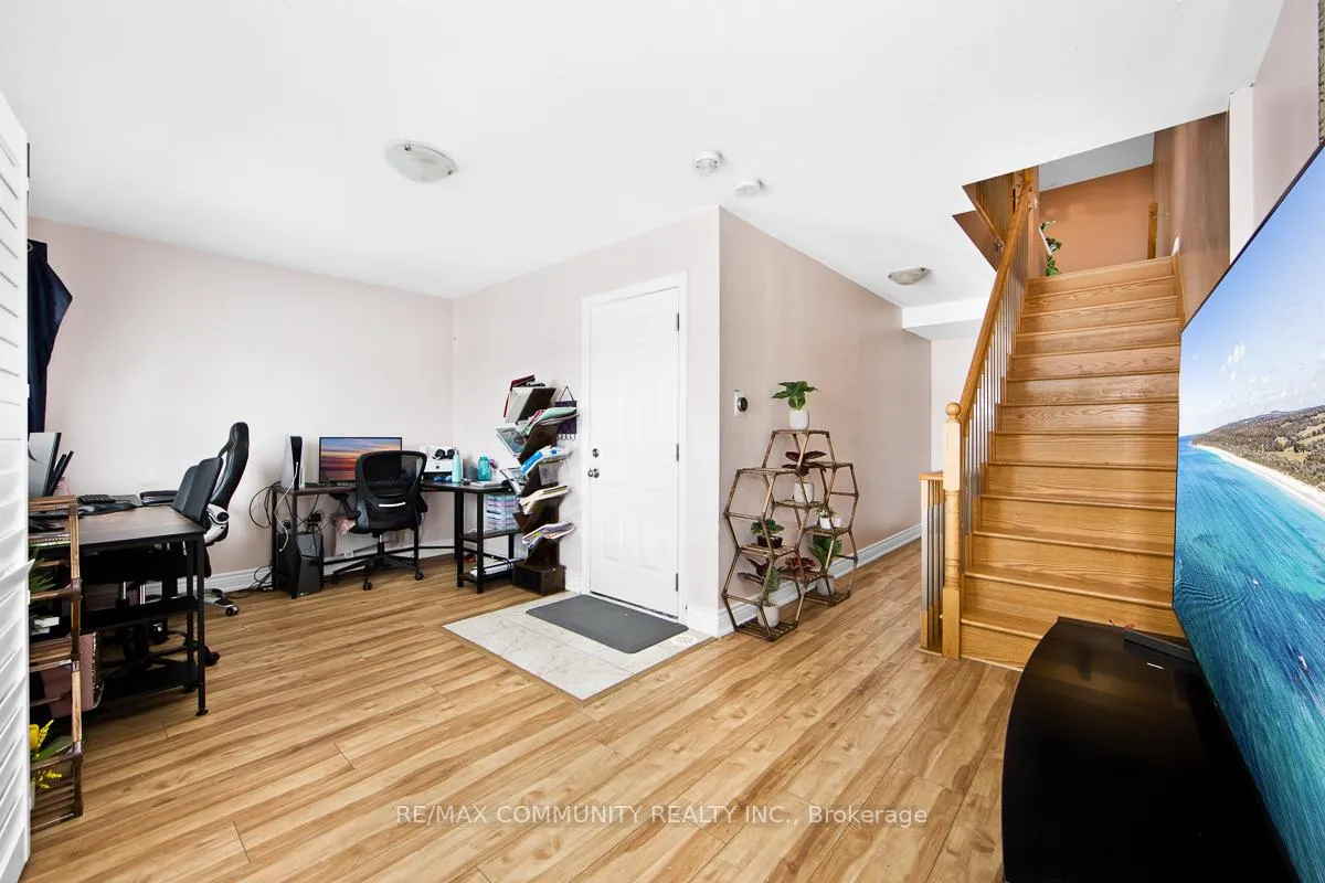 Photo 20 of 2462 Bromus Path, Oshawa, Windfields — HOMEH