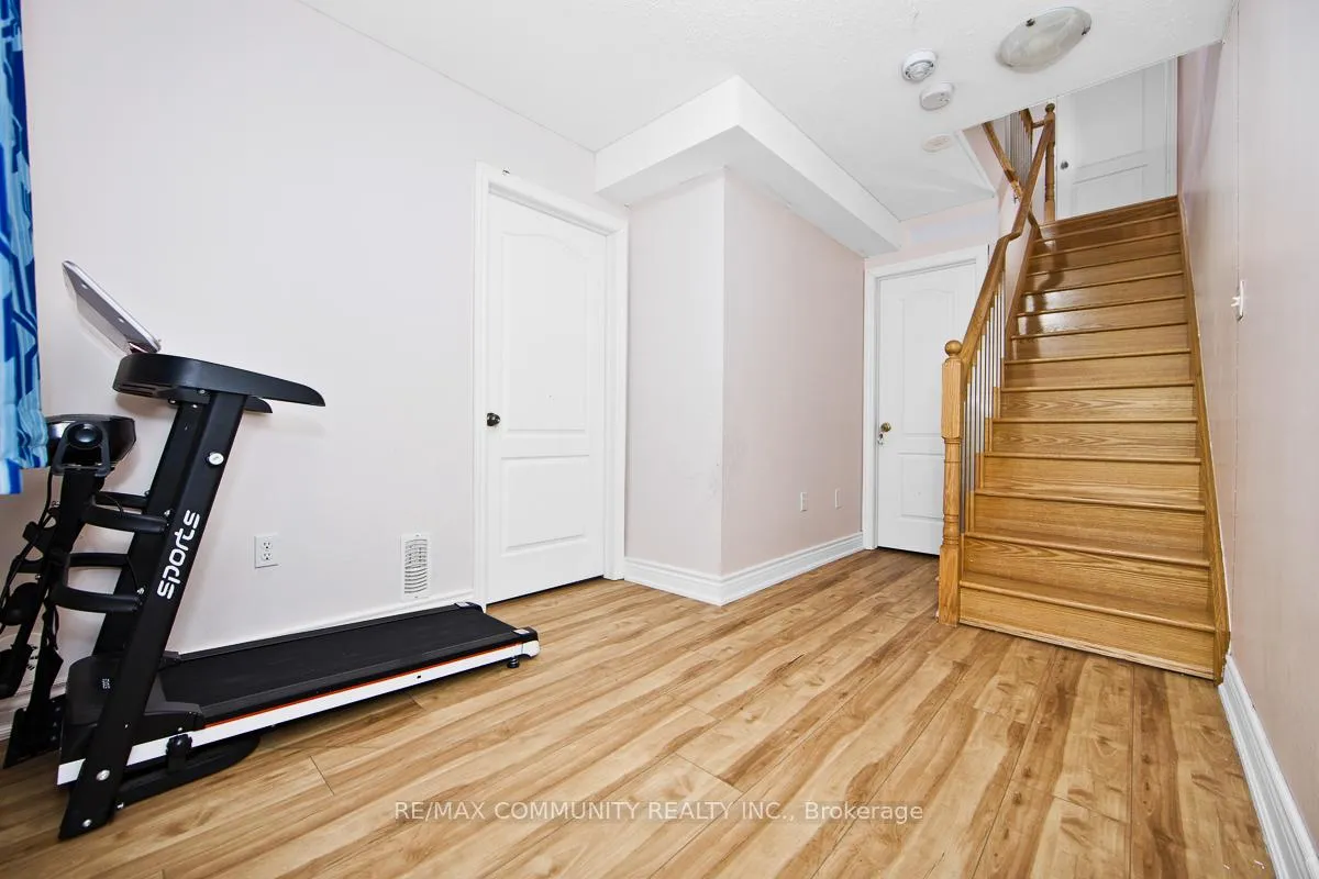 Photo 21 of 2462 Bromus Path, Oshawa, Windfields — HOMEH