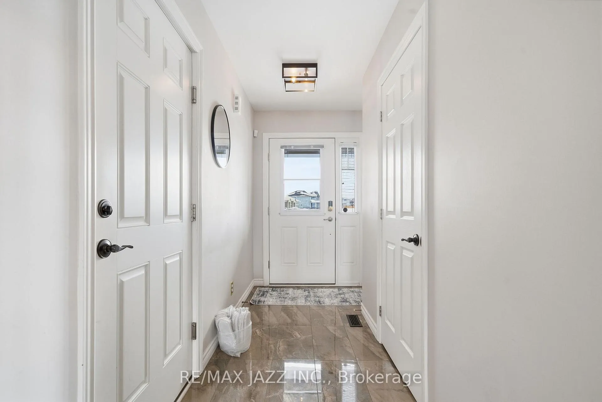 Photo 2 of 43 Mountain Ash Drive, Belleville, Thurlow Ward — HOMEH