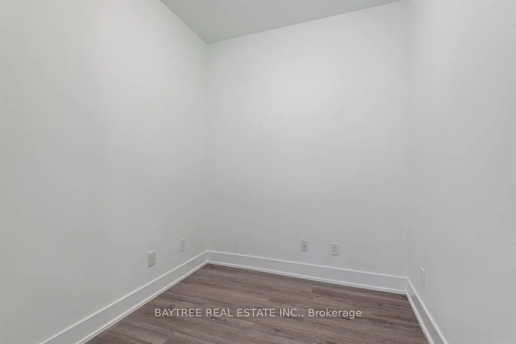 Photo 15 of Unit 422, 1 Belsize Drive, Toronto, Mount Pleasant West — HOMEH