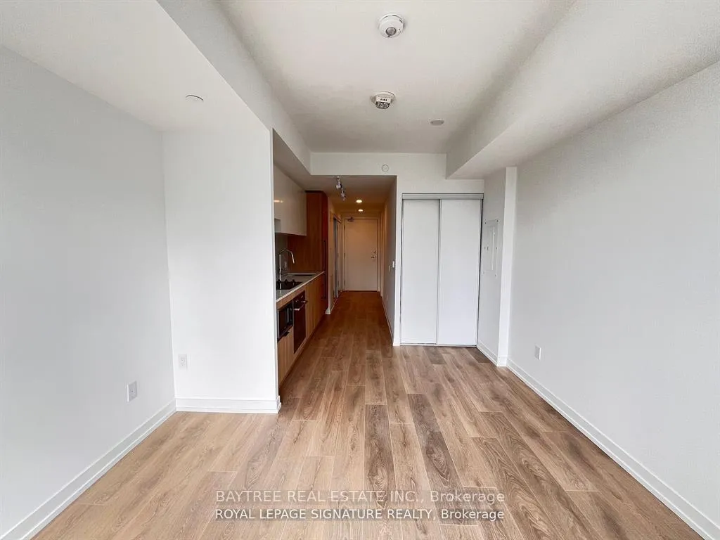 Front of Unit 2609, 82 Dalhousie Street