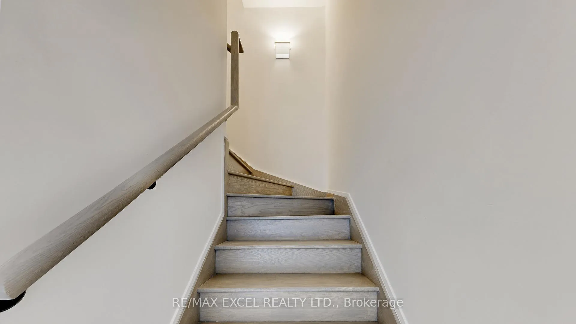 Photo 17 of Unit 115, 69 Curlew Drive, North York, Parkwoods-Donalda — HOMEH