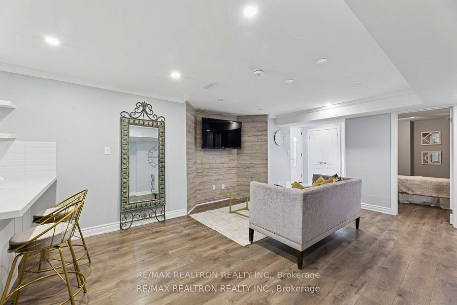 Photo 4 of 11 Shorten Place, Ajax, Northwest Ajax — HOMEH