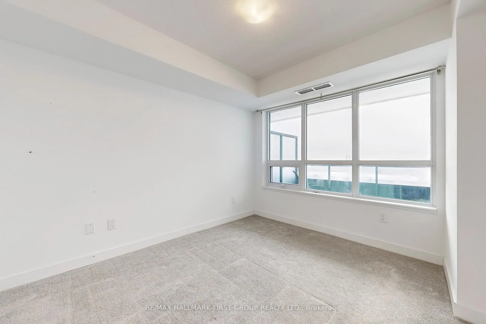 Photo 9 of Unit 1301, 1455 Celebration Drive, Pickering, Bay Ridges — HOMEH