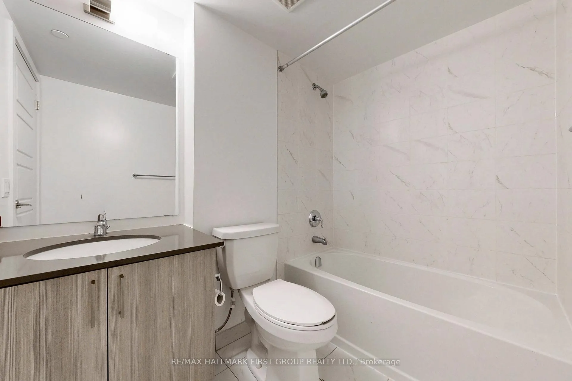 Photo 14 of Unit 1301, 1455 Celebration Drive, Pickering, Bay Ridges — HOMEH