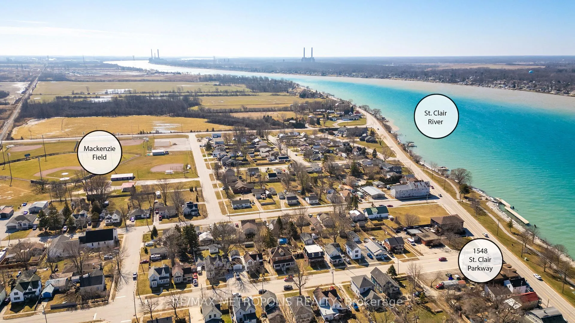 Photo 15 of Unit #1 Upper, 1548 St. Clair Parkway, St. Clair — HOMEH