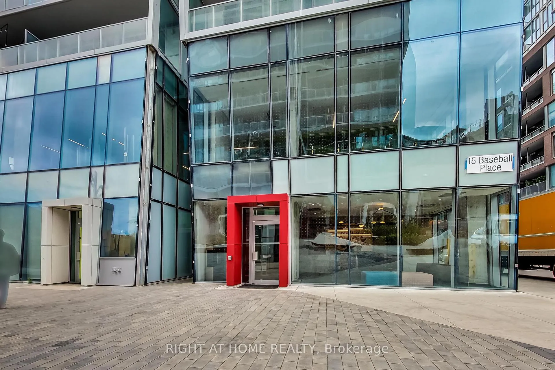 Photo 4 of Unit 621, 15 Baseball Place, Toronto, South Riverdale — HOMEH