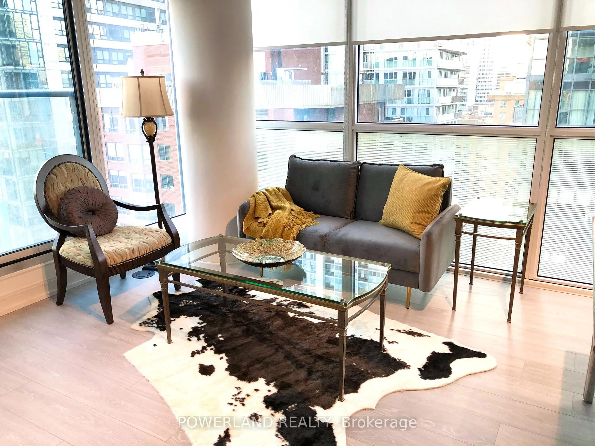 Photo 3 of Unit 1510, 181 Dundas Street E, Toronto, Moss Park — HOMEH