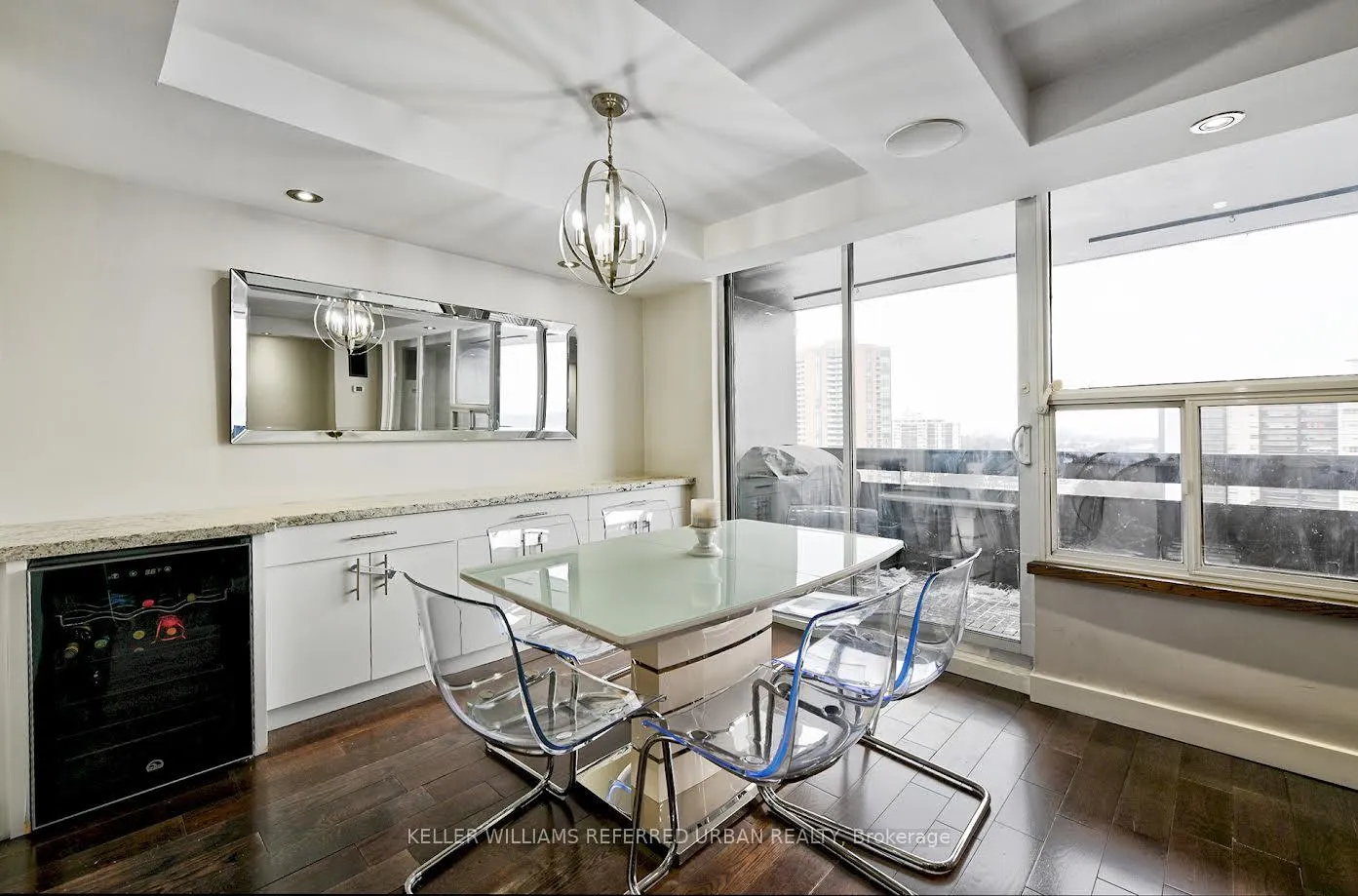 Photo 14 of Unit 1411, 11 Wincott Drive, Etobicoke, Kingsview Village-The Westway — HOMEH