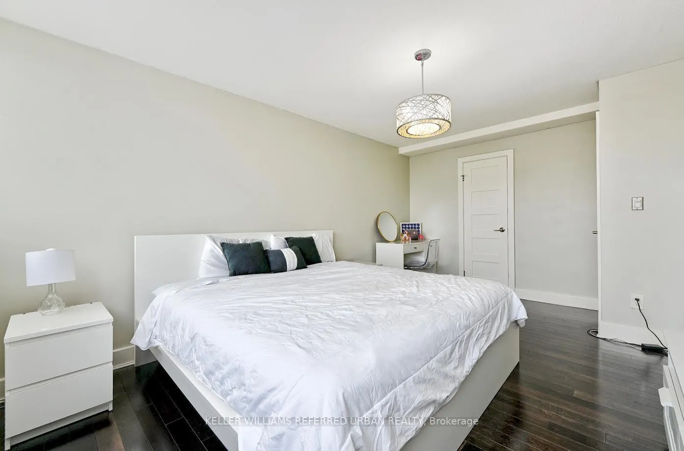 Photo 21 of Unit 1411, 11 Wincott Drive, Etobicoke, Kingsview Village-The Westway — HOMEH