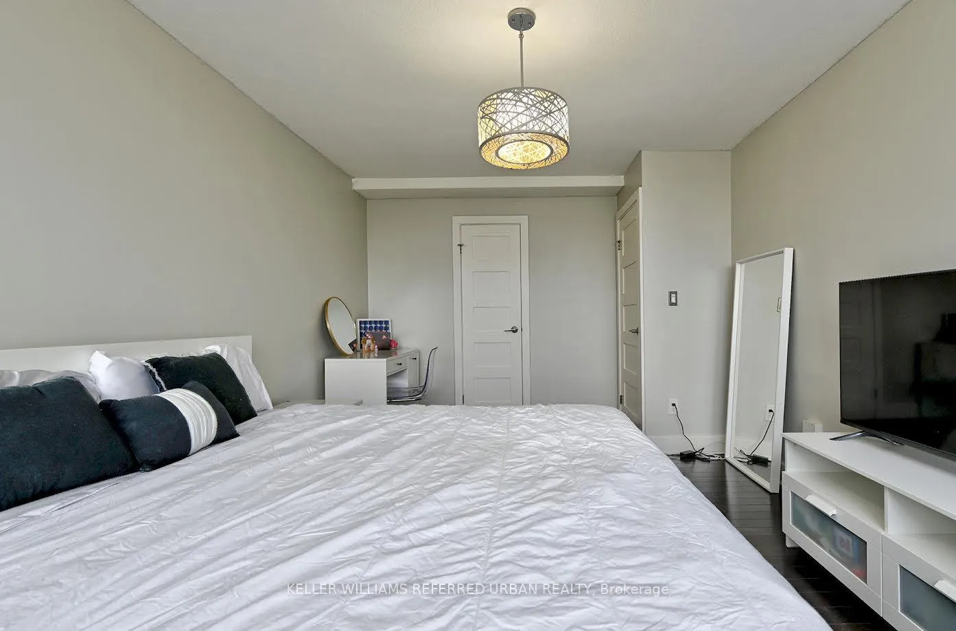 Photo 22 of Unit 1411, 11 Wincott Drive, Etobicoke, Kingsview Village-The Westway — HOMEH