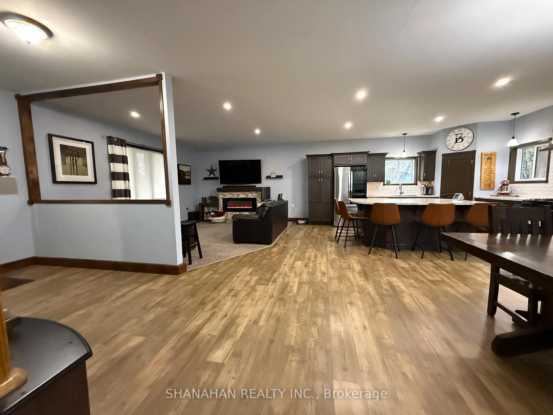 Photo 20 of 480 Victoria Street, Warwick, Watford — HOMEH