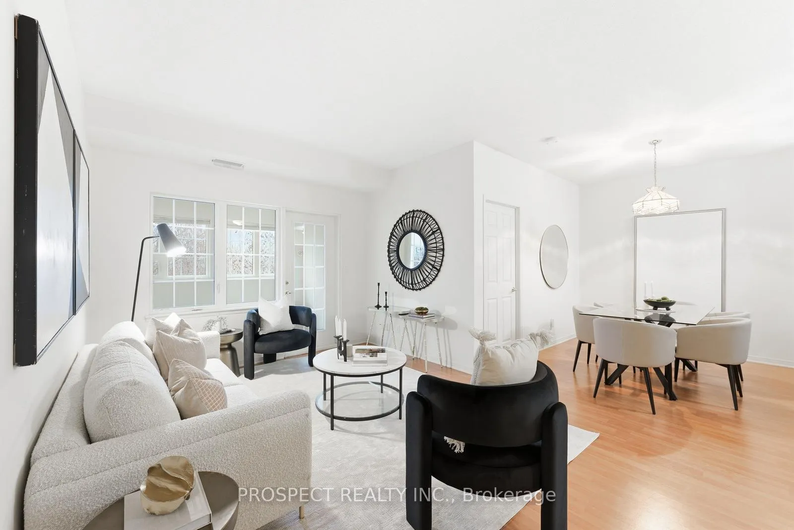 Photo 13 of Unit 208, 9451 Jane Street, Vaughan, Maple — HOMEH