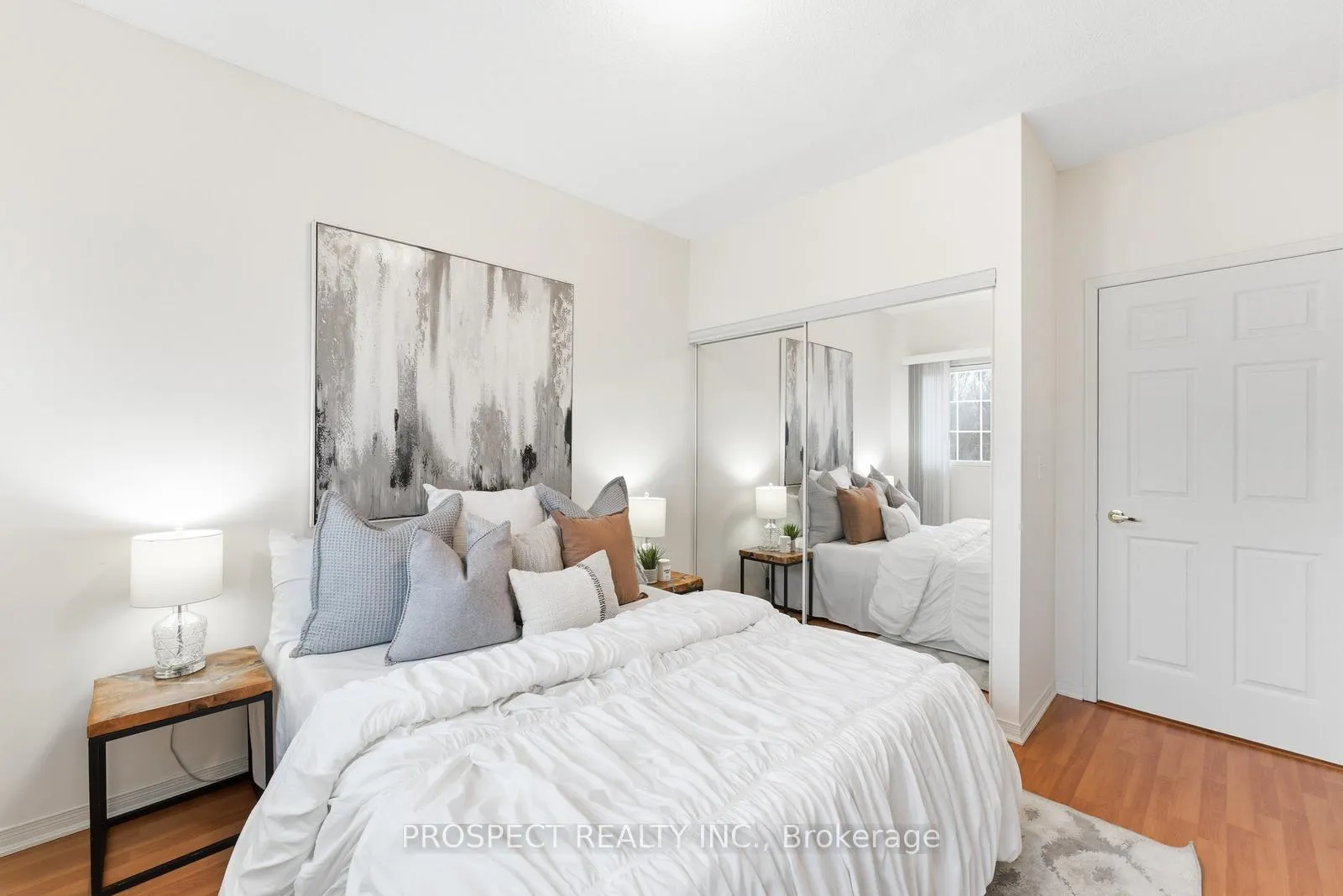 Photo 21 of Unit 208, 9451 Jane Street, Vaughan, Maple — HOMEH