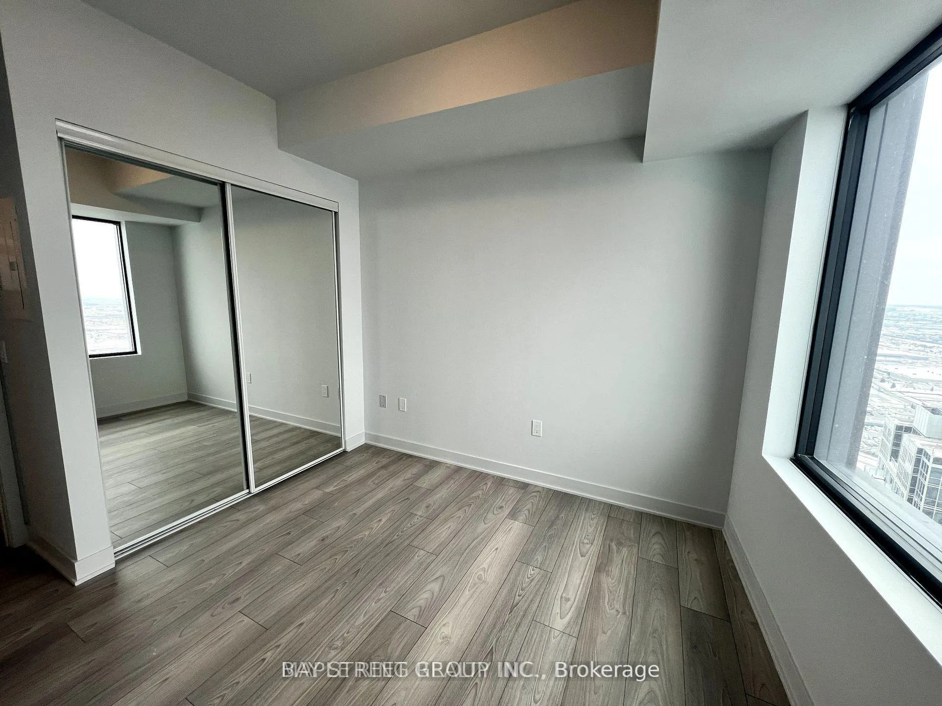 Photo 9 of Unit 4601, 2920 Highway 7 Road, Vaughan, Concord — HOMEH