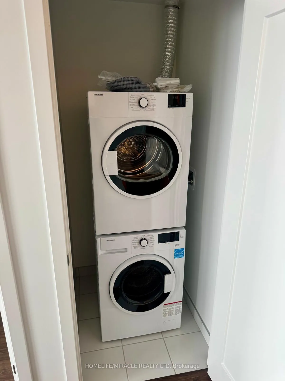 Photo 10 of Unit 1612, 9751 Markham Road, Markham, Greensborough — HOMEH