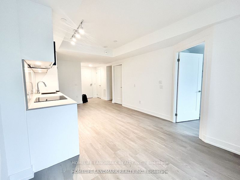 Photo 4 of Unit 310 S, 8 Cedarland Drive S, Markham, Unionville — HOMEH