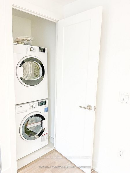 Photo 5 of Unit 310 S, 8 Cedarland Drive S, Markham, Unionville — HOMEH
