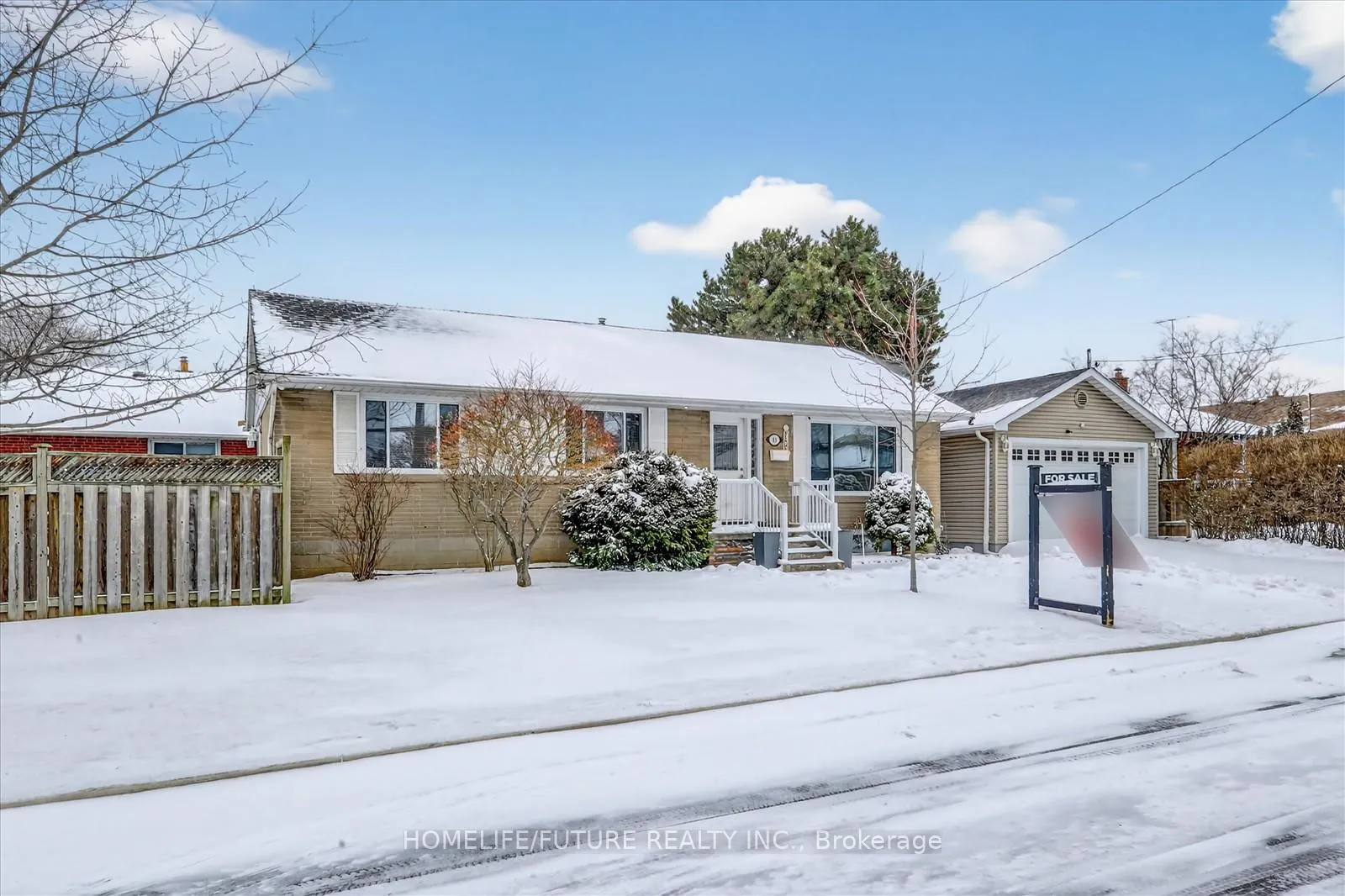 Photo 3 of 83 Pachino Boulevard, Scarborough, Wexford-Maryvale — HOMEH