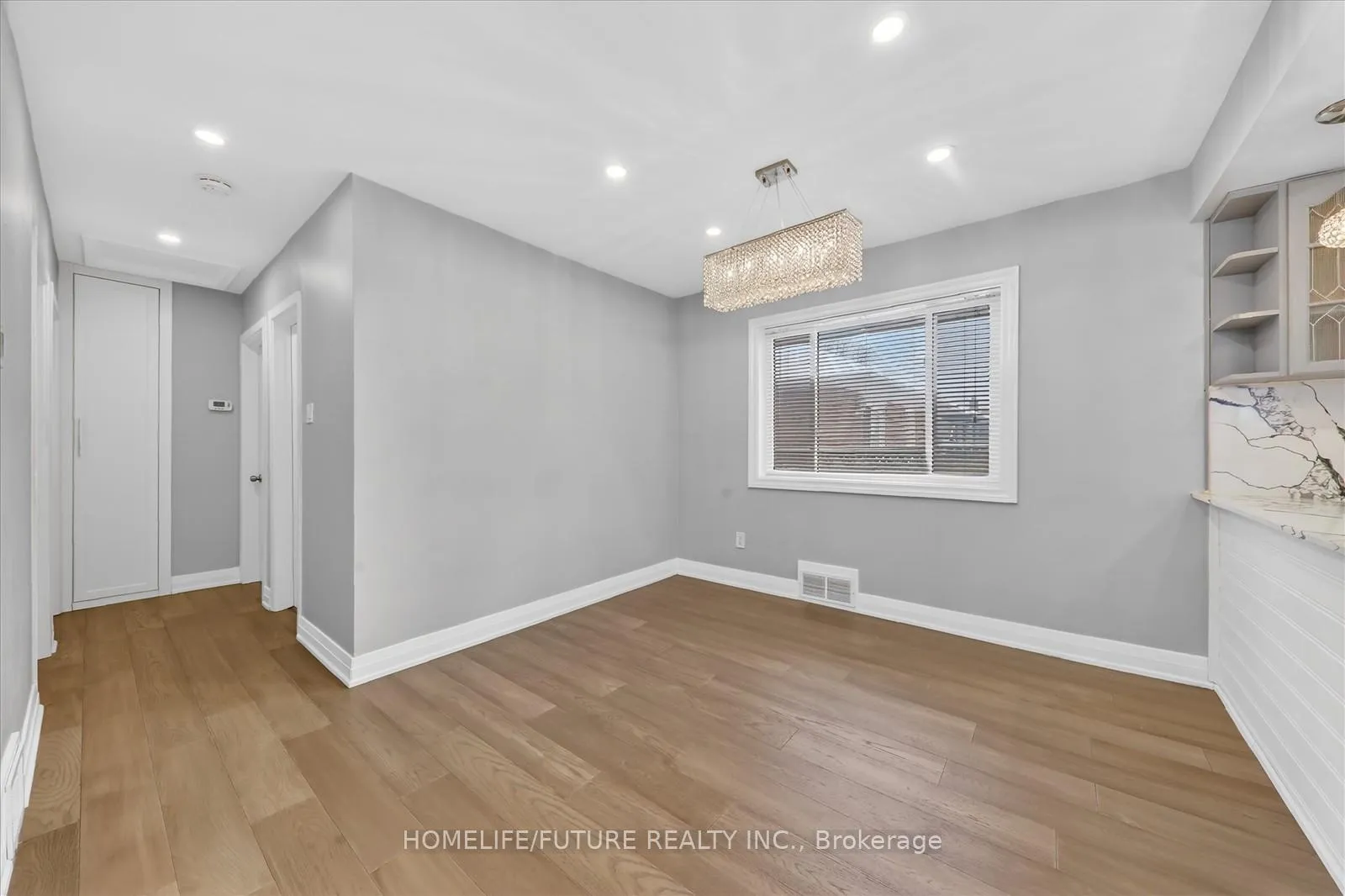 Photo 12 of 83 Pachino Boulevard, Scarborough, Wexford-Maryvale — HOMEH