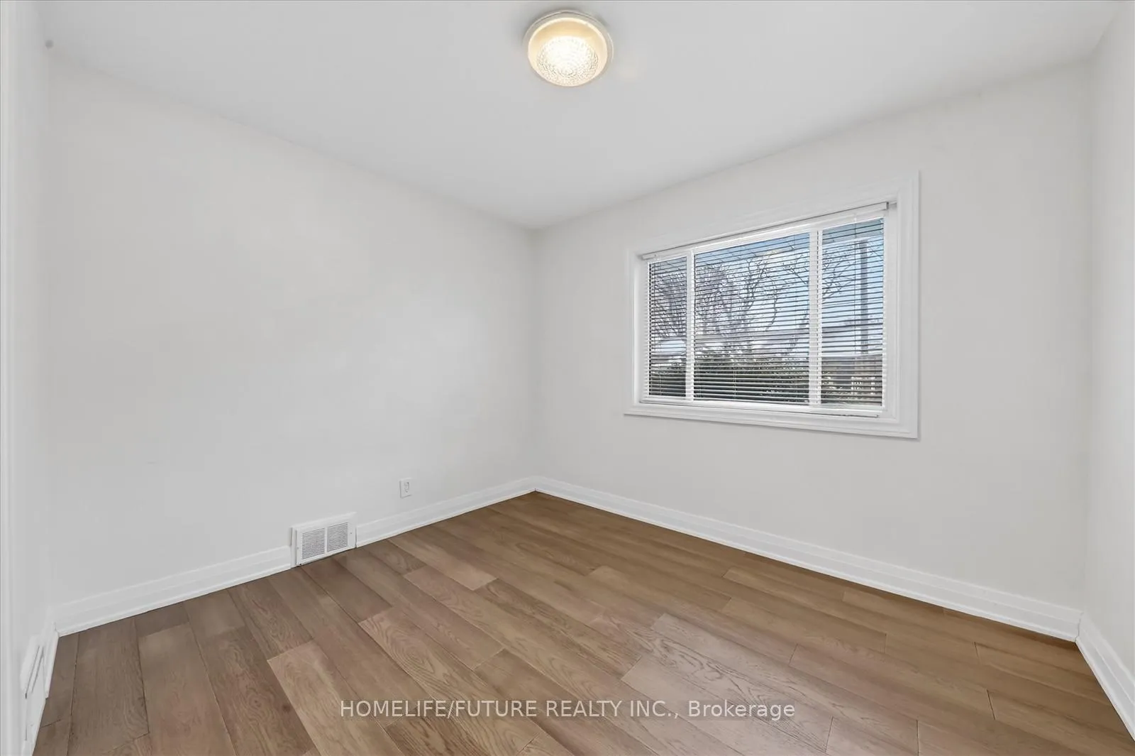Photo 17 of 83 Pachino Boulevard, Scarborough, Wexford-Maryvale — HOMEH