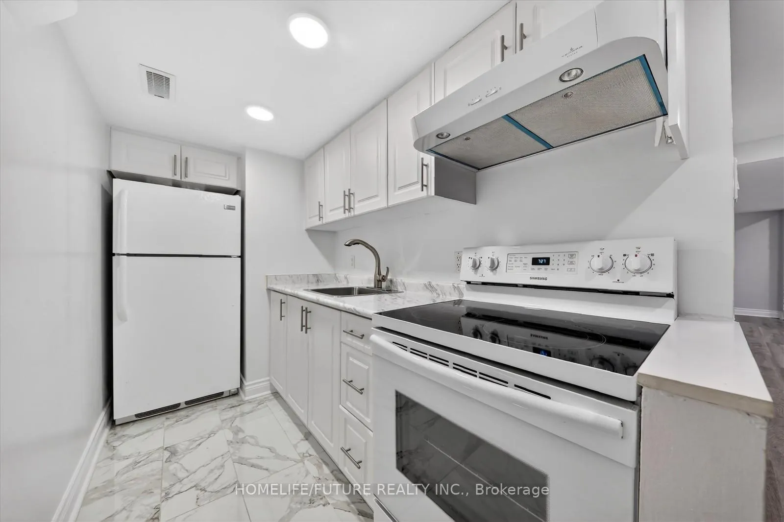 Photo 30 of 83 Pachino Boulevard, Scarborough, Wexford-Maryvale — HOMEH