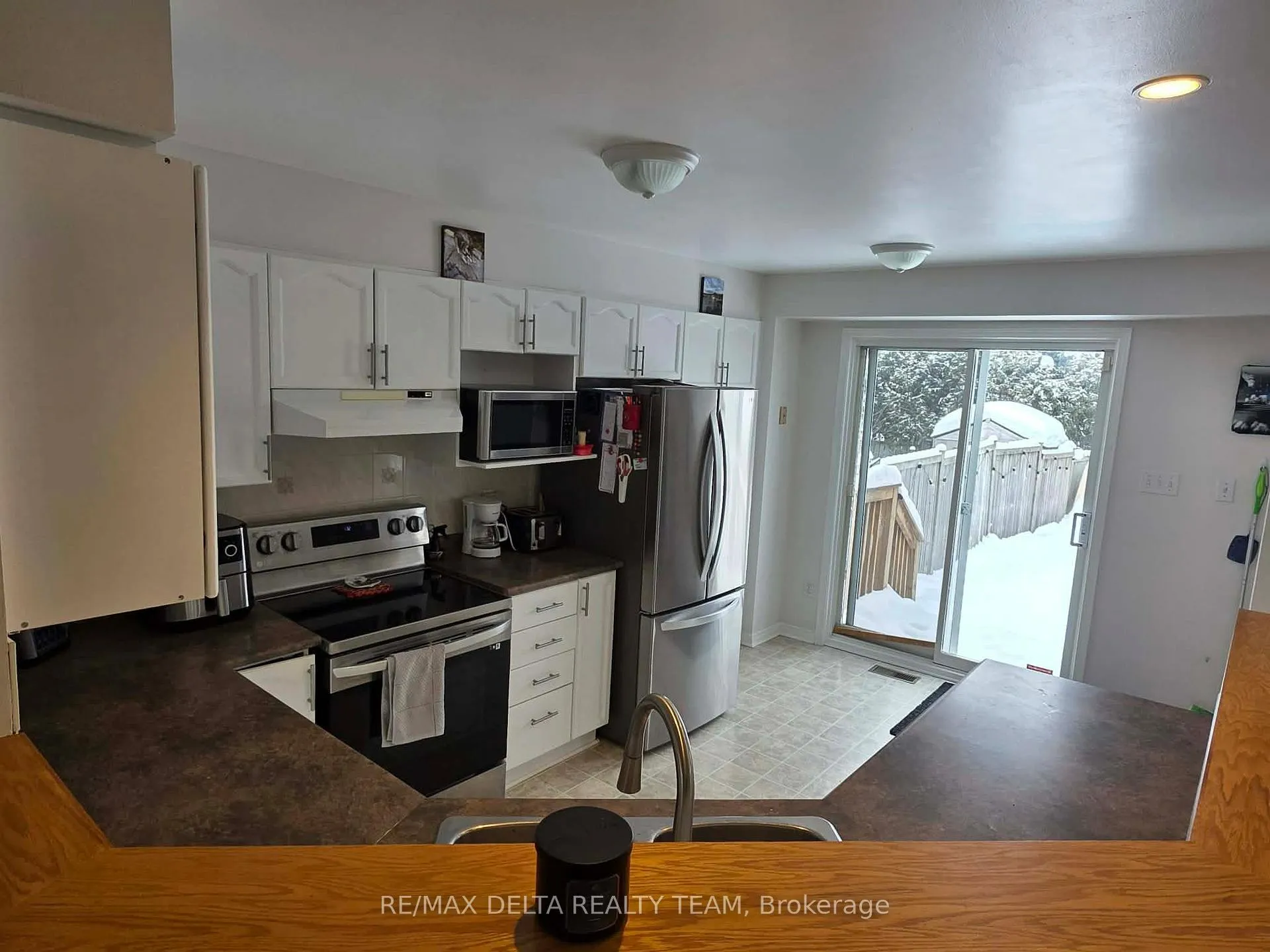 Photo 7 of 1502 Bonneville Crescent, Ottawa, Orleans/Sunridge — HOMEH