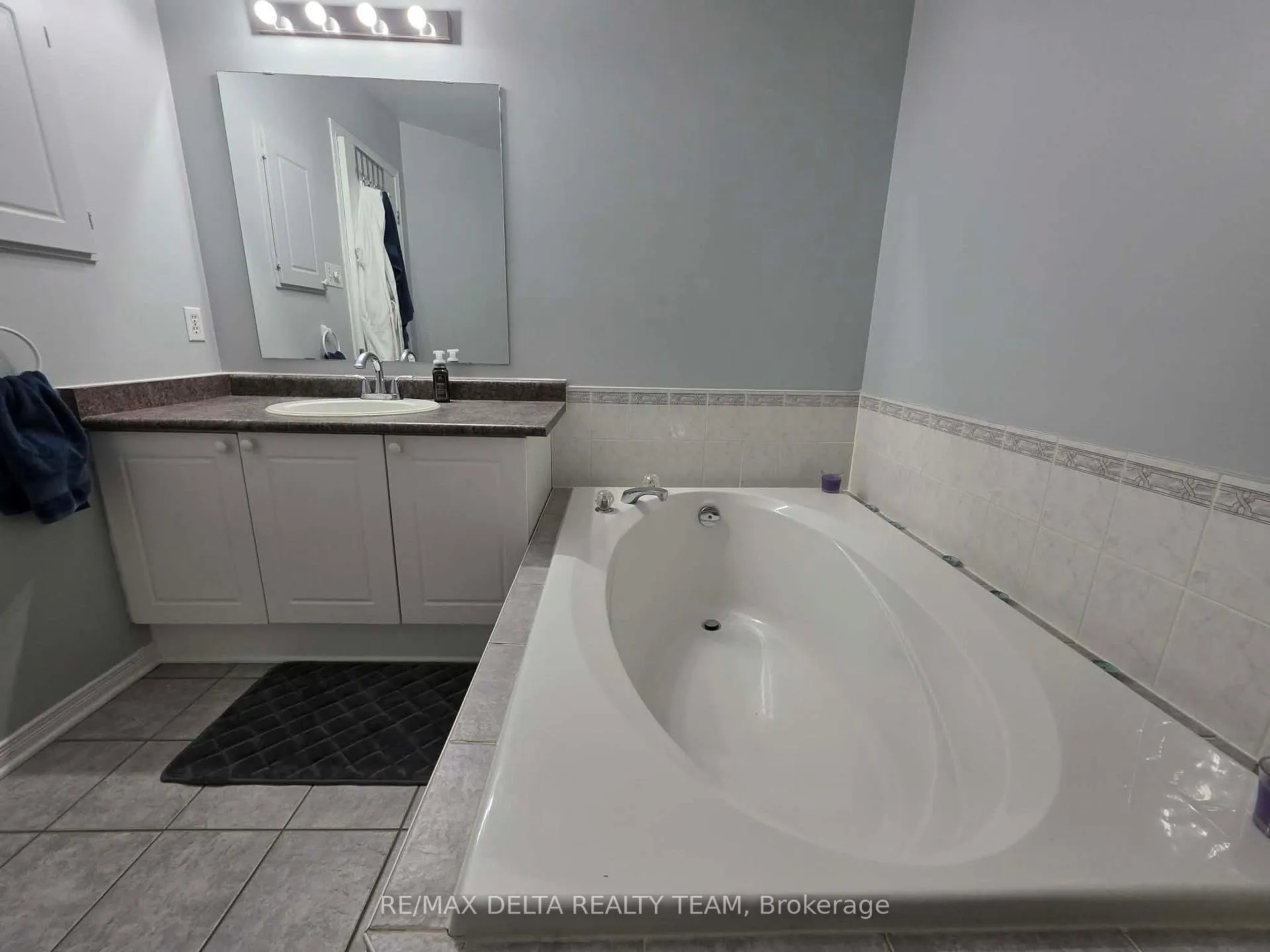 Photo 14 of 1502 Bonneville Crescent, Ottawa, Orleans/Sunridge — HOMEH