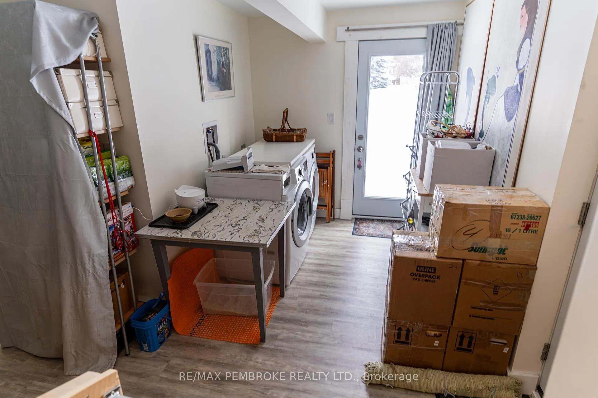 Photo 5 of 563 Perth Street, Pembroke — HOMEH
