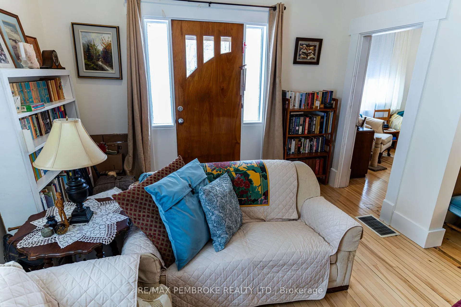 Photo 14 of 563 Perth Street, Pembroke — HOMEH