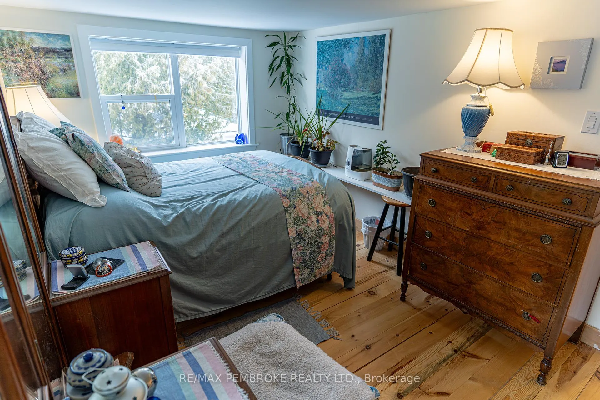 Photo 27 of 563 Perth Street, Pembroke — HOMEH