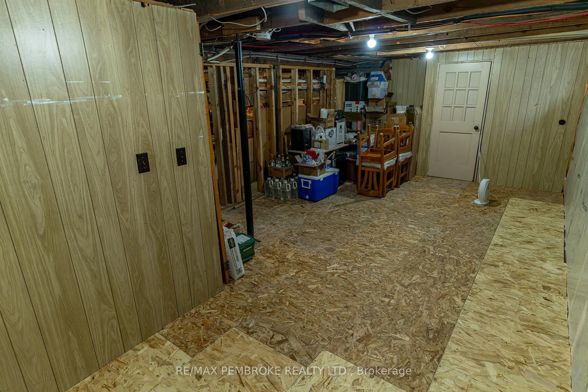 Photo 29 of 563 Perth Street, Pembroke — HOMEH