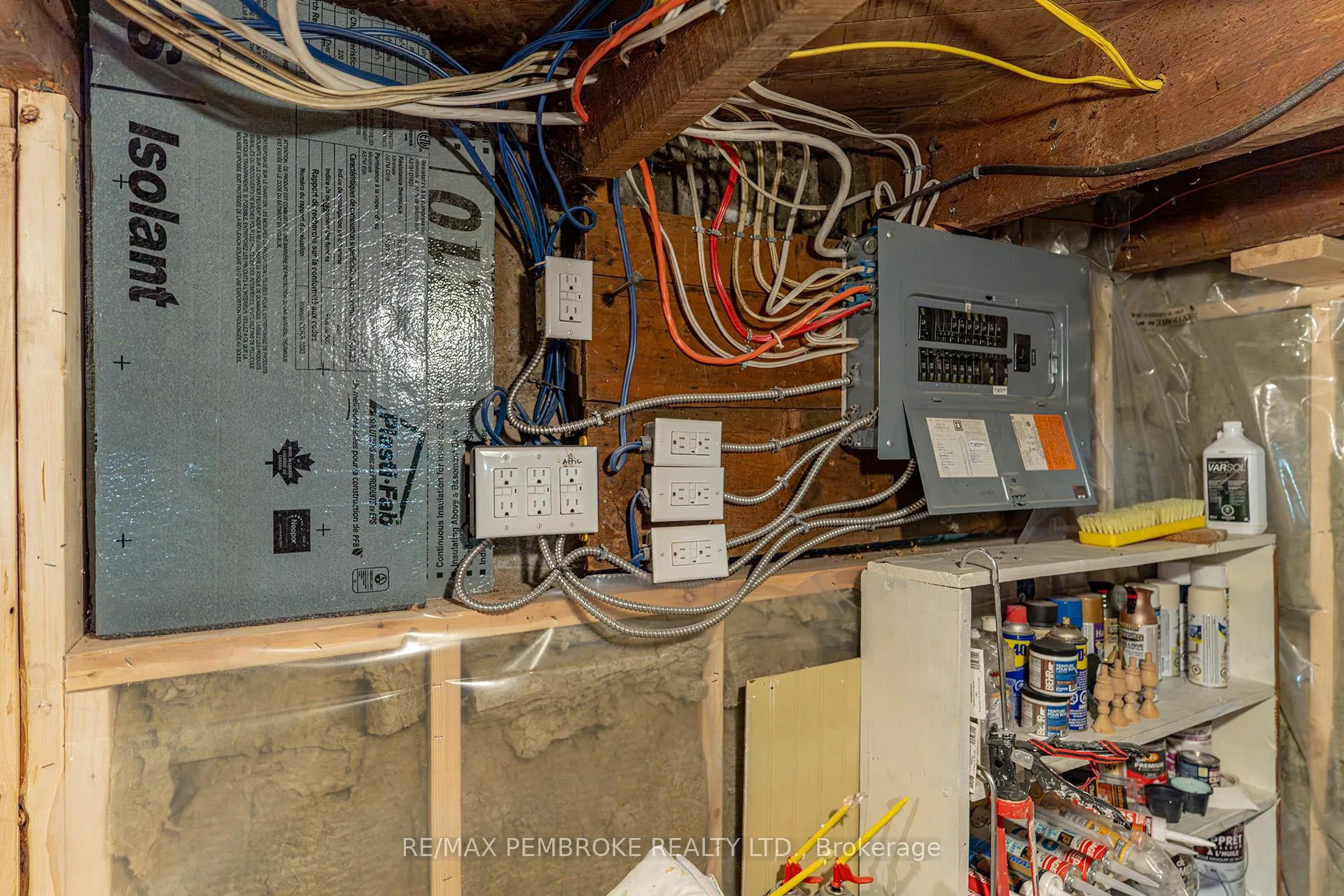 Photo 32 of 563 Perth Street, Pembroke — HOMEH