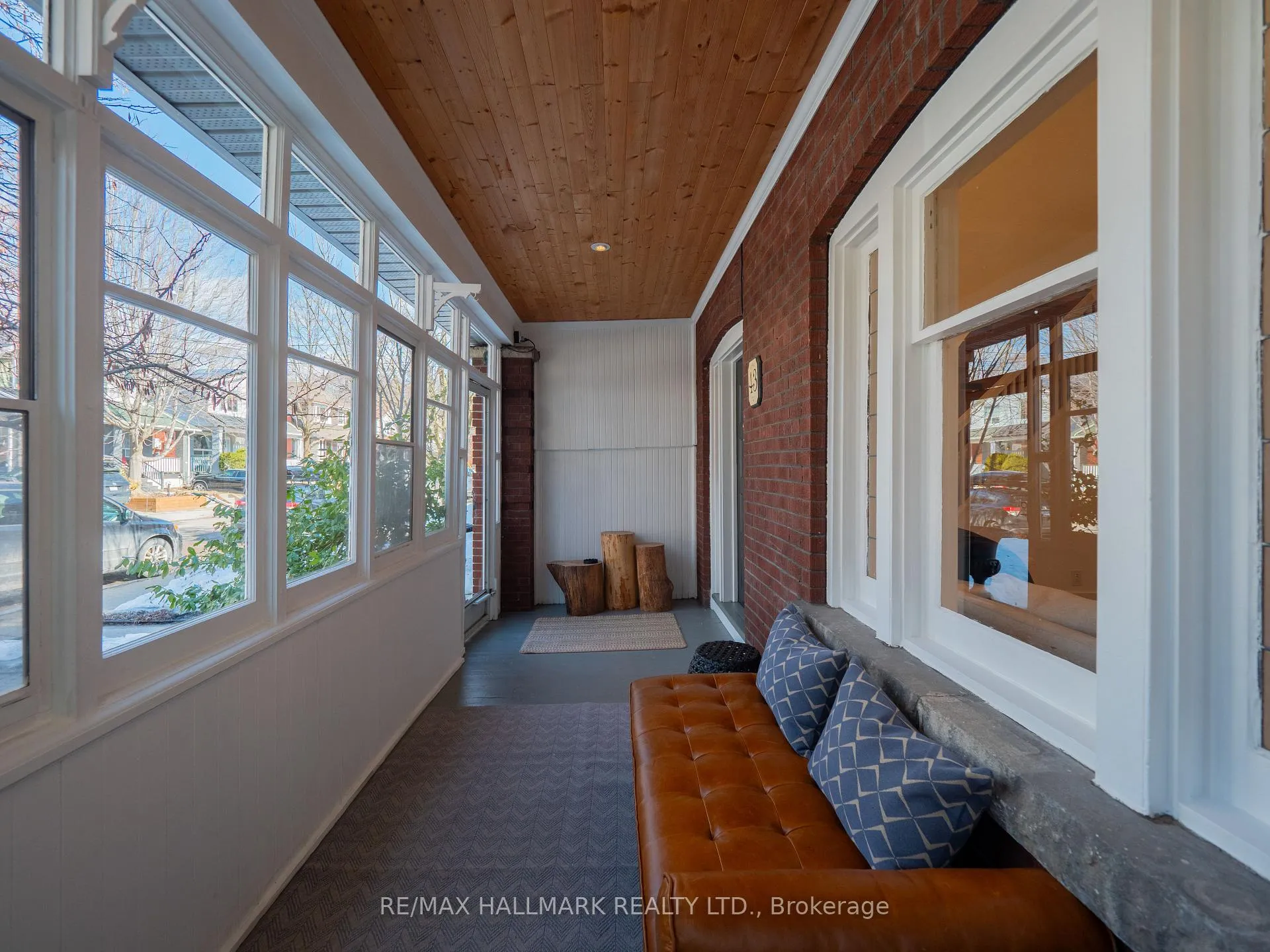 Photo 3 of 43 Robbins Avenue, Toronto, Woodbine Corridor — HOMEH