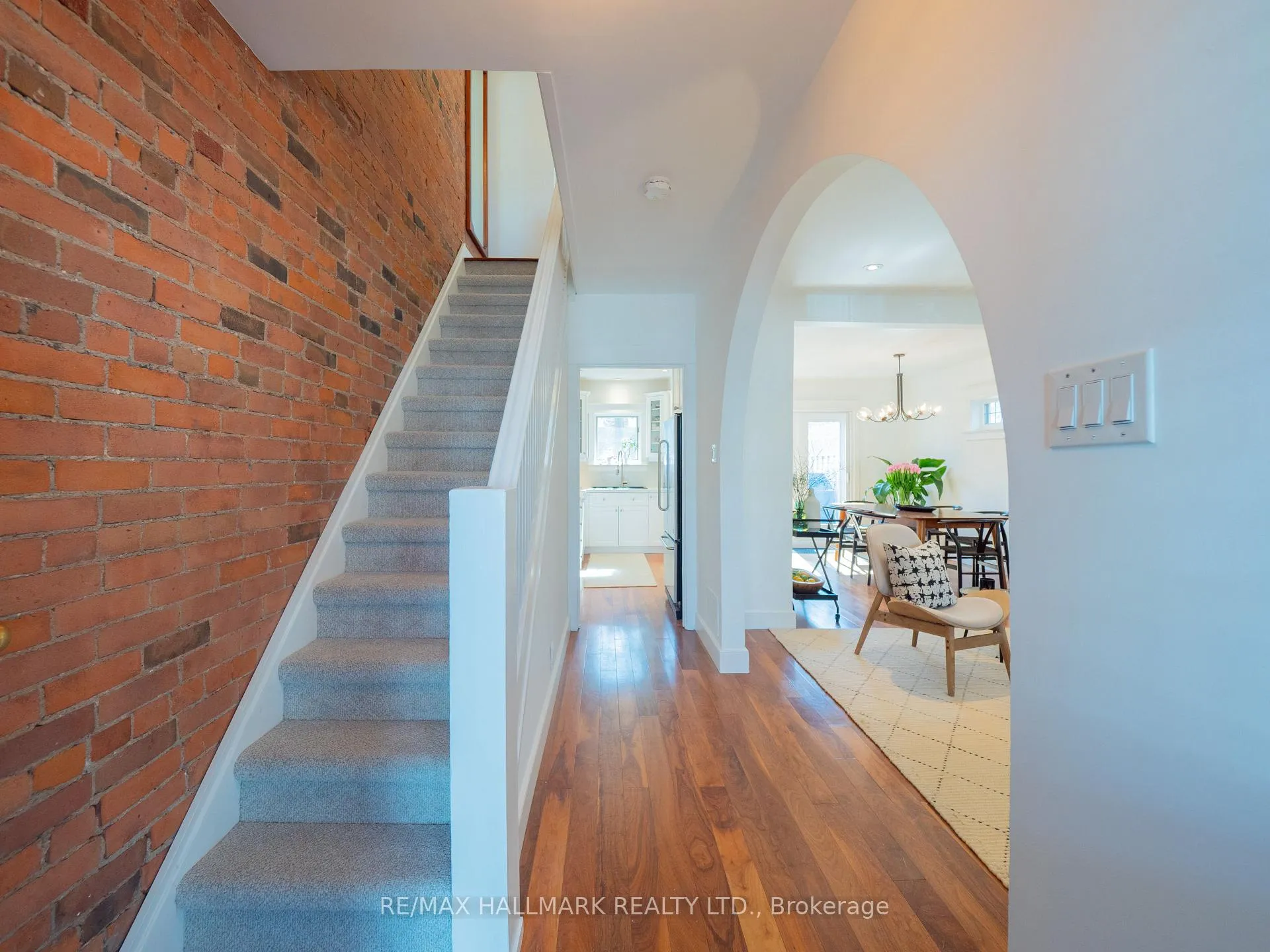 Photo 4 of 43 Robbins Avenue, Toronto, Woodbine Corridor — HOMEH