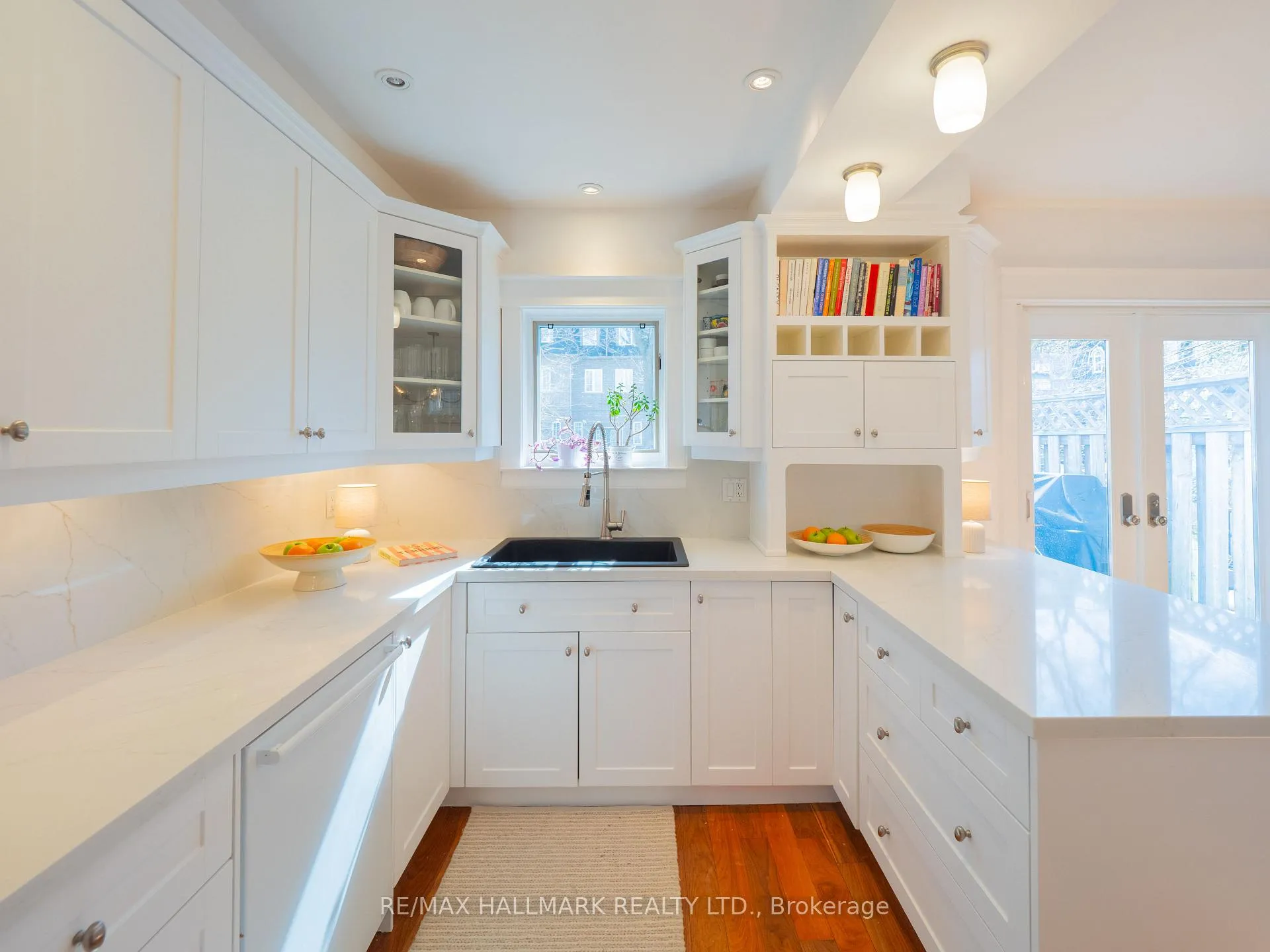 Photo 18 of 43 Robbins Avenue, Toronto, Woodbine Corridor — HOMEH