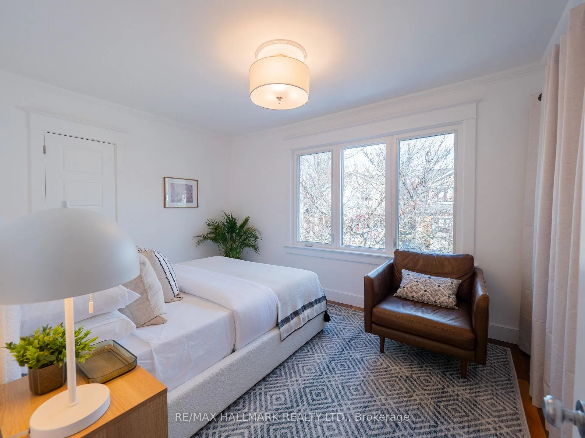 Photo 23 of 43 Robbins Avenue, Toronto, Woodbine Corridor — HOMEH