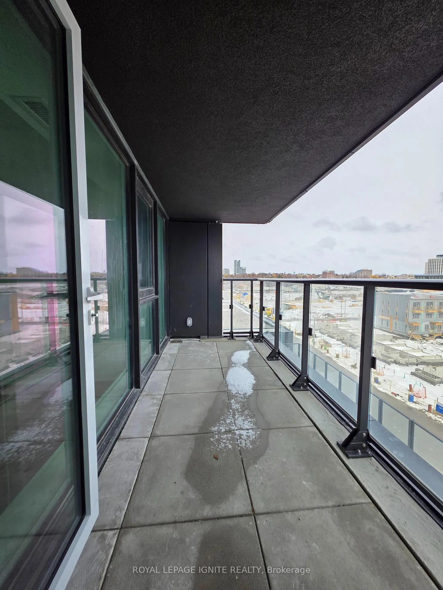 Photo 27 of 5 Quarrington Lane, North York, Banbury-Don Mills — HOMEH