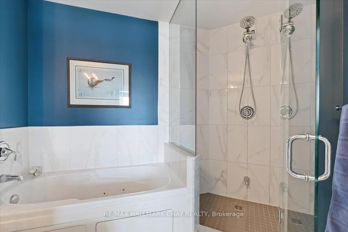 Photo 26 of Unit 1404, 2 Toronto Street, Barrie, City Centre — HOMEH