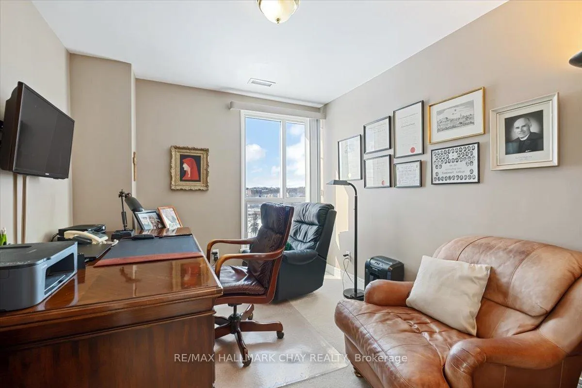 Photo 29 of Unit 1404, 2 Toronto Street, Barrie, City Centre — HOMEH