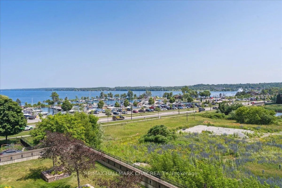 Photo 33 of Unit 1404, 2 Toronto Street, Barrie, City Centre — HOMEH