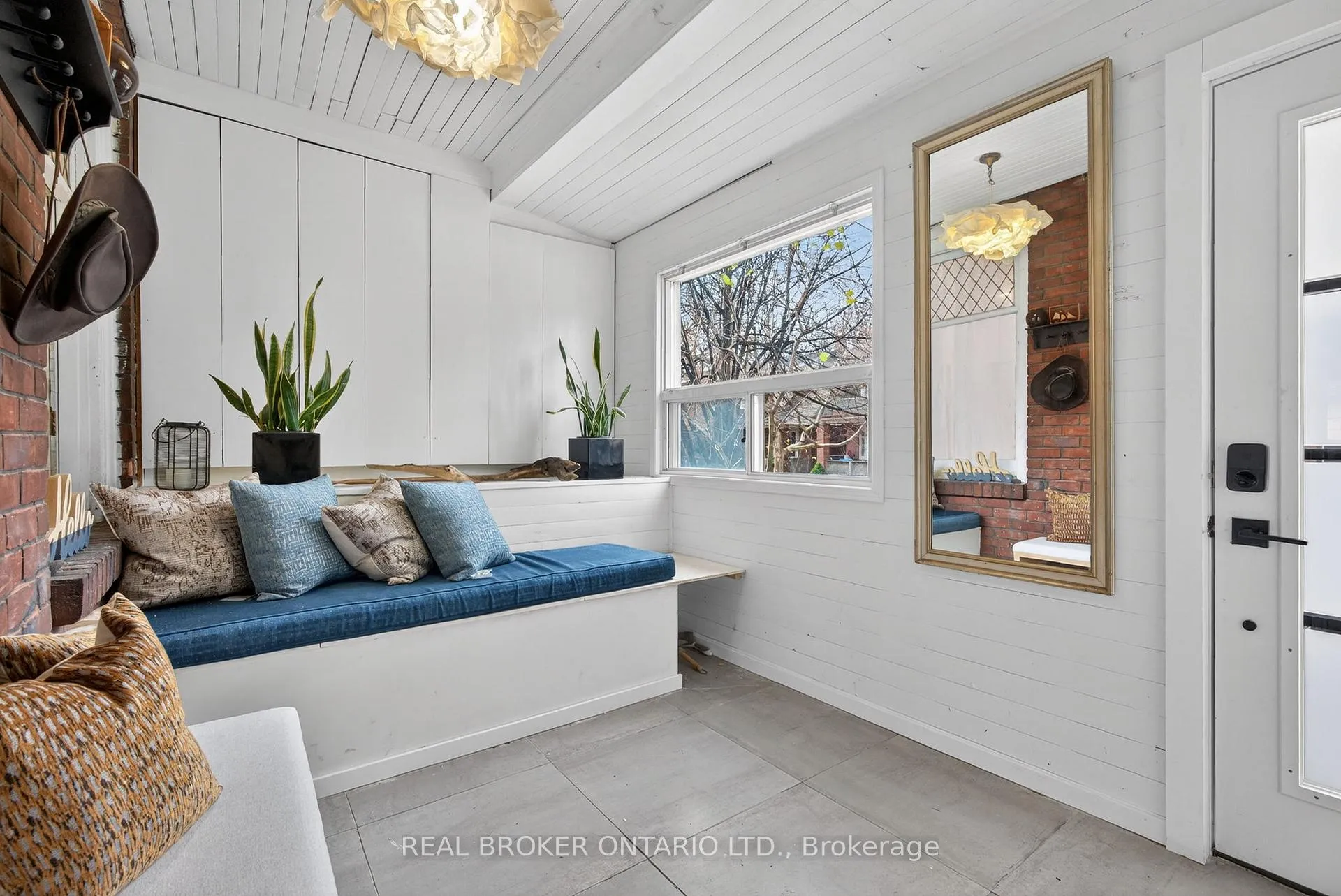 Photo 24 of 143 Parkmount Road, Toronto, Greenwood-Coxwell — HOMEH