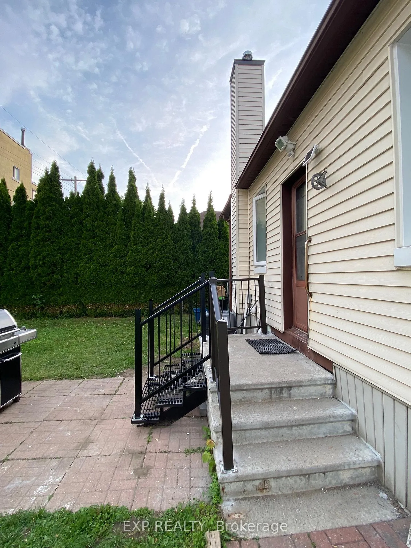 Photo 8 of Unit lower, 304 Frontenac Avenue S, Ottawa, Vanier — HOMEH