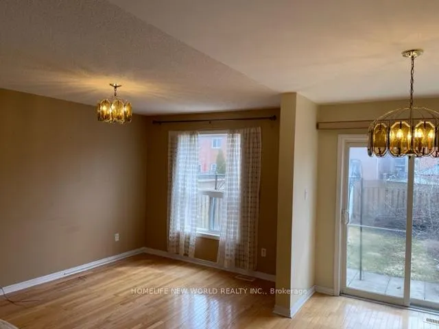 Photo 6 of 103 Cadillac Crescent, Brampton, Fletcher's Meadow — HOMEH
