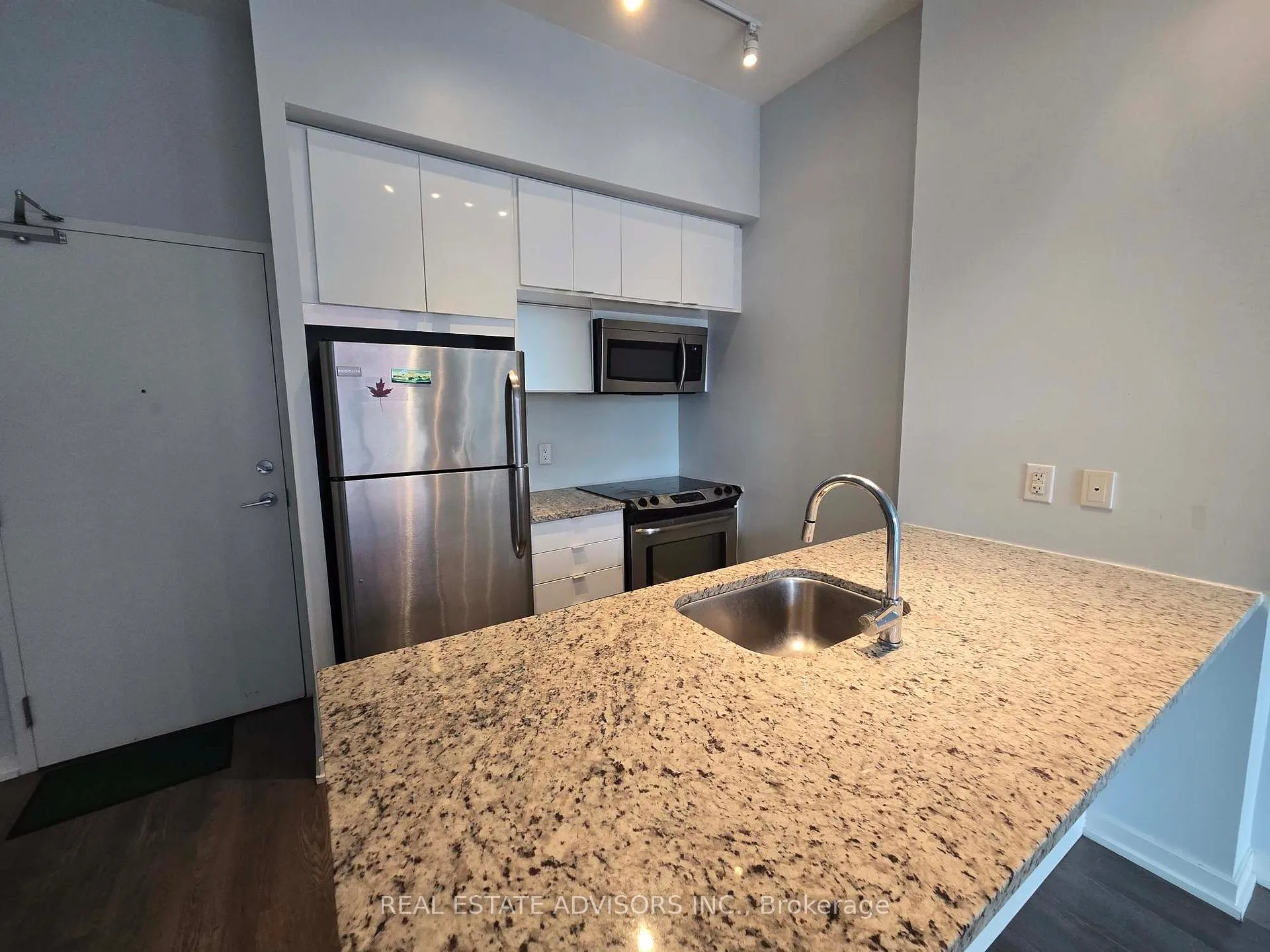 Photo 4 of Unit 109, 62 Forest Manor Road, North York, Henry Farm — HOMEH