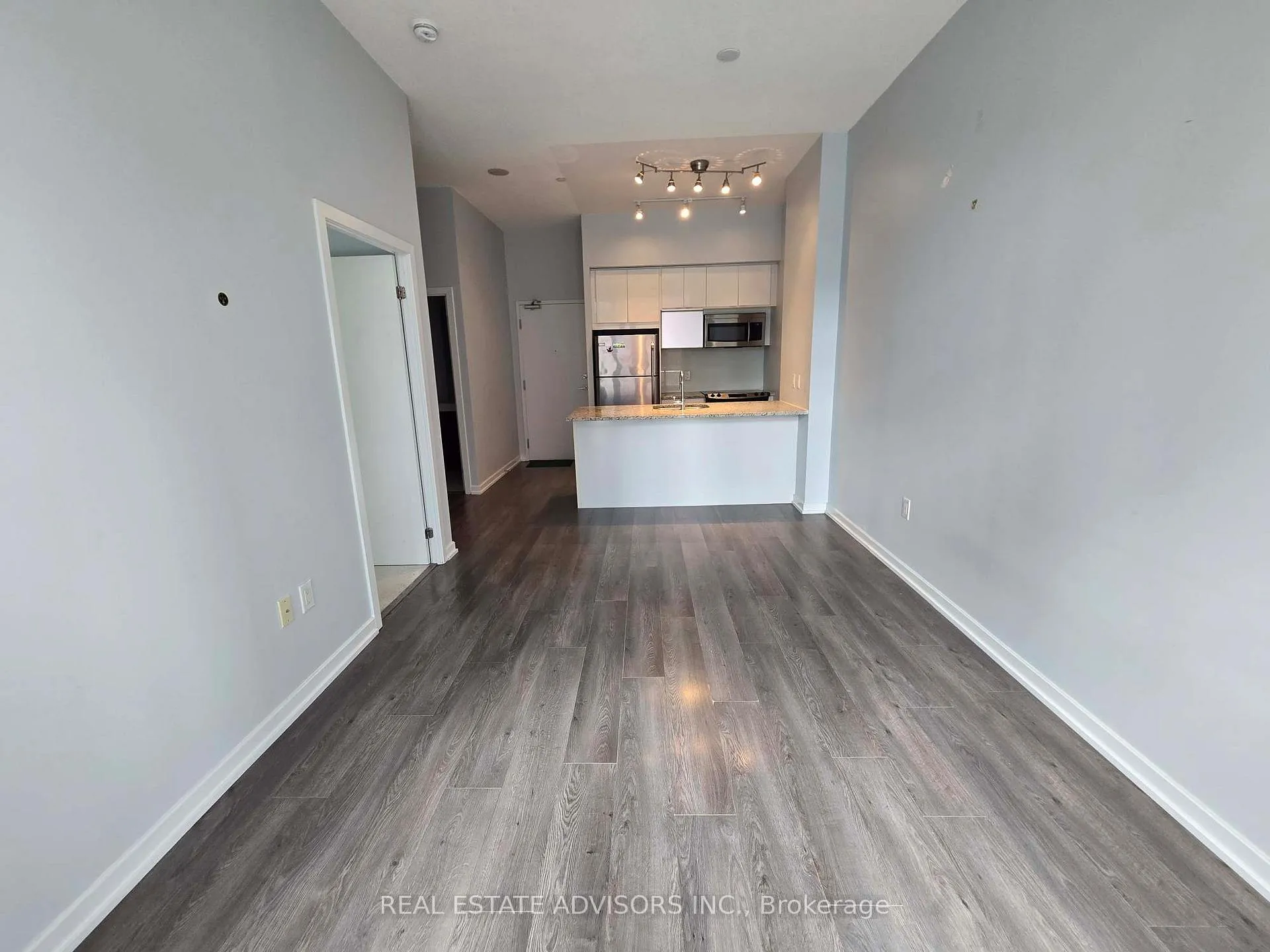 Photo 5 of Unit 109, 62 Forest Manor Road, North York, Henry Farm — HOMEH