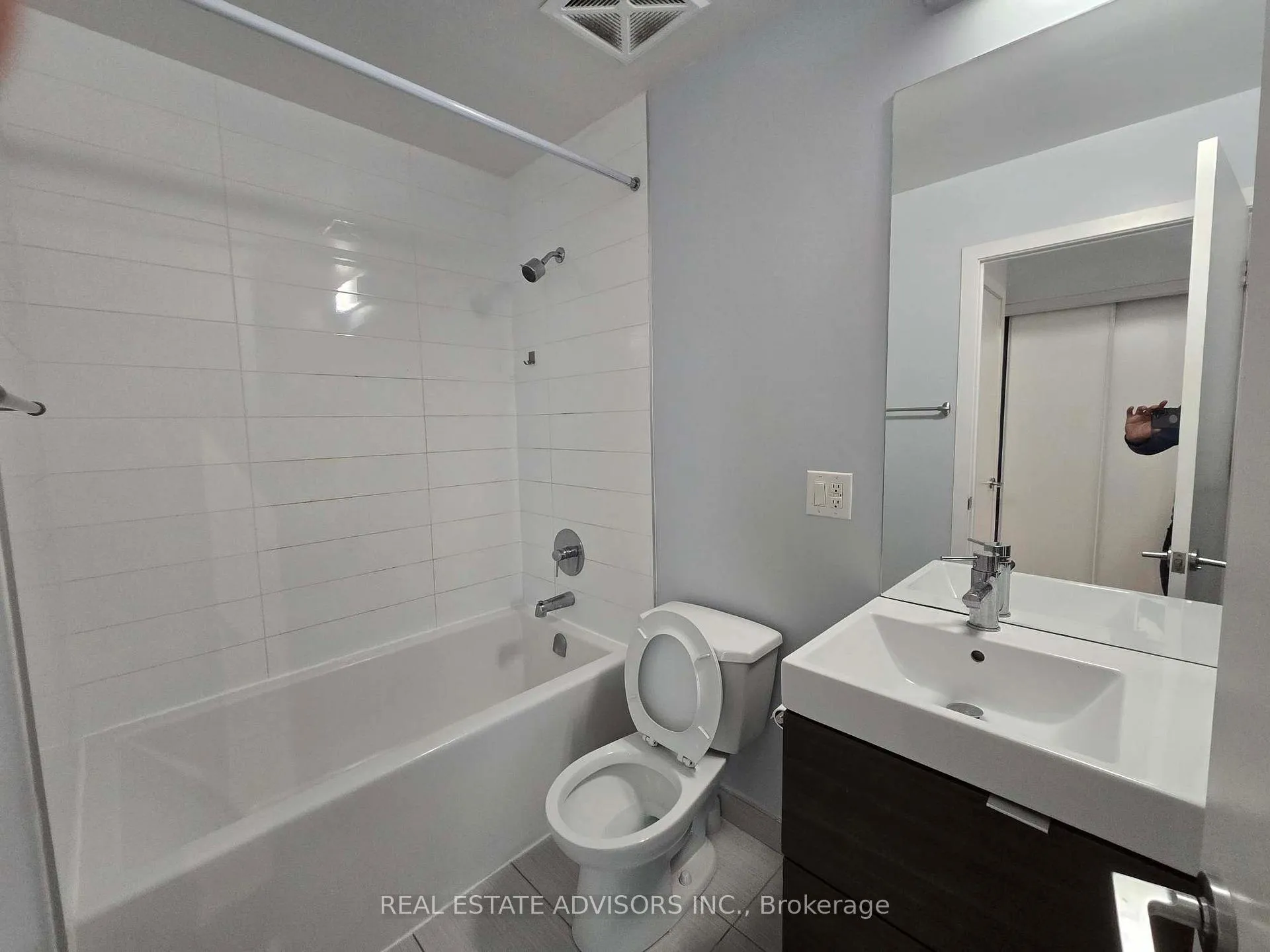 Photo 8 of Unit 109, 62 Forest Manor Road, North York, Henry Farm — HOMEH